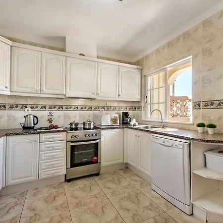 Villa Alexandra By Algarve Holidays