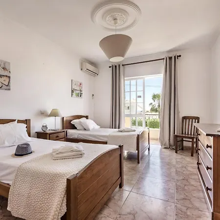 Alexandra By Algarve Holidays Villa *