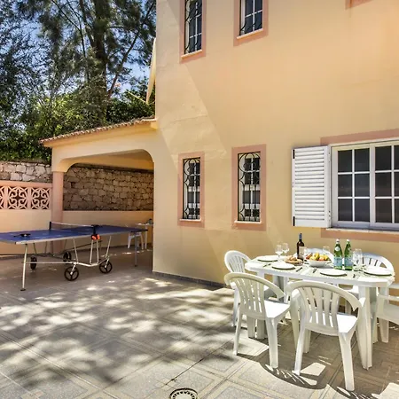 Villa Alexandra By Algarve Holidays Albufeira